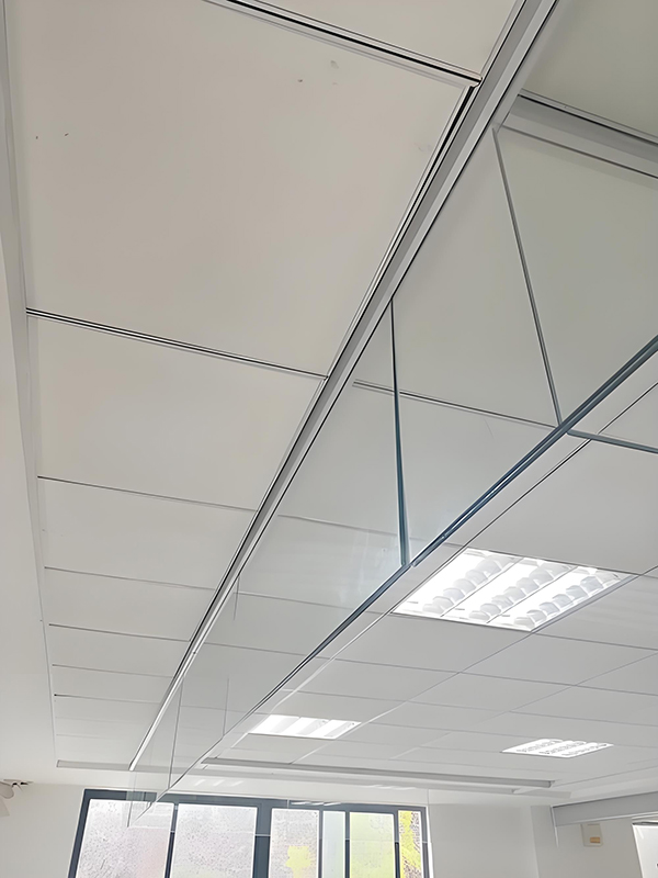 盐池玻璃盐池挡烟垂壁