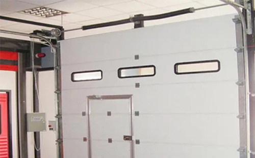 盐池工业提升门的安装方法